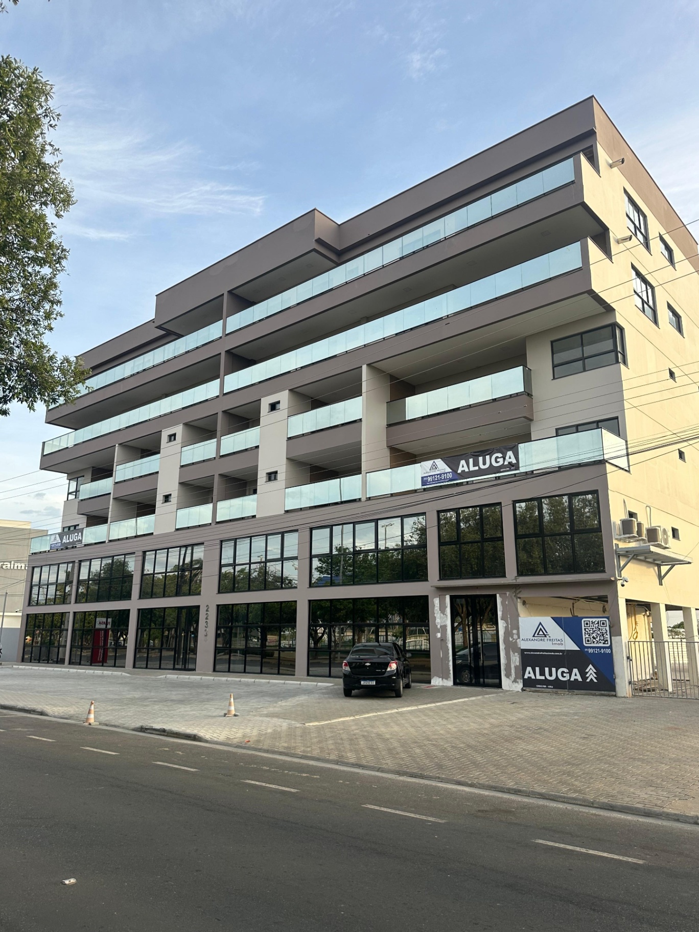 APARTAMENTO PARA LOCAÇÃO – 125 m² E 128 m²